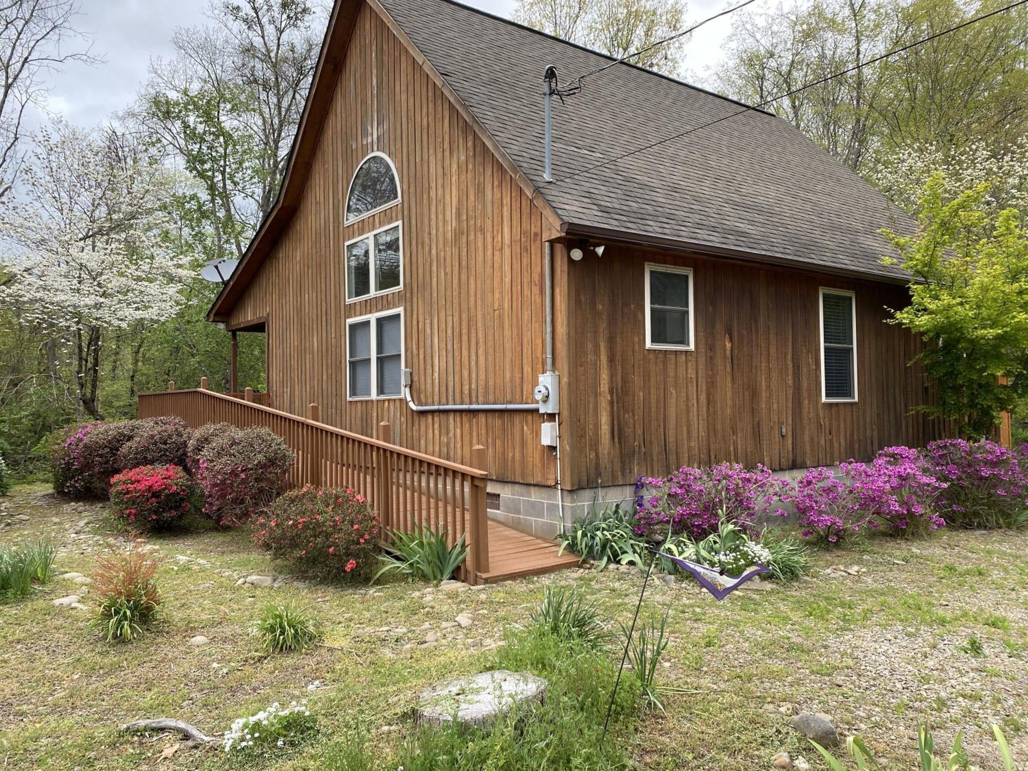 Gray'S Place On Cosby Creek - 2 Bedrooms, 2 Baths, Sleeps 6 Home Zewnętrze zdjęcie